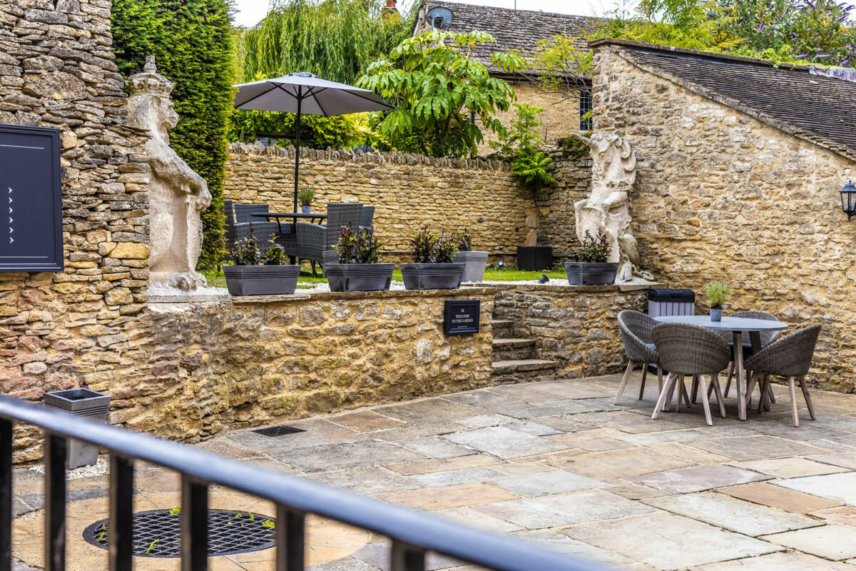 Unicorn Gallery - The Unicorn Stow on The Wold