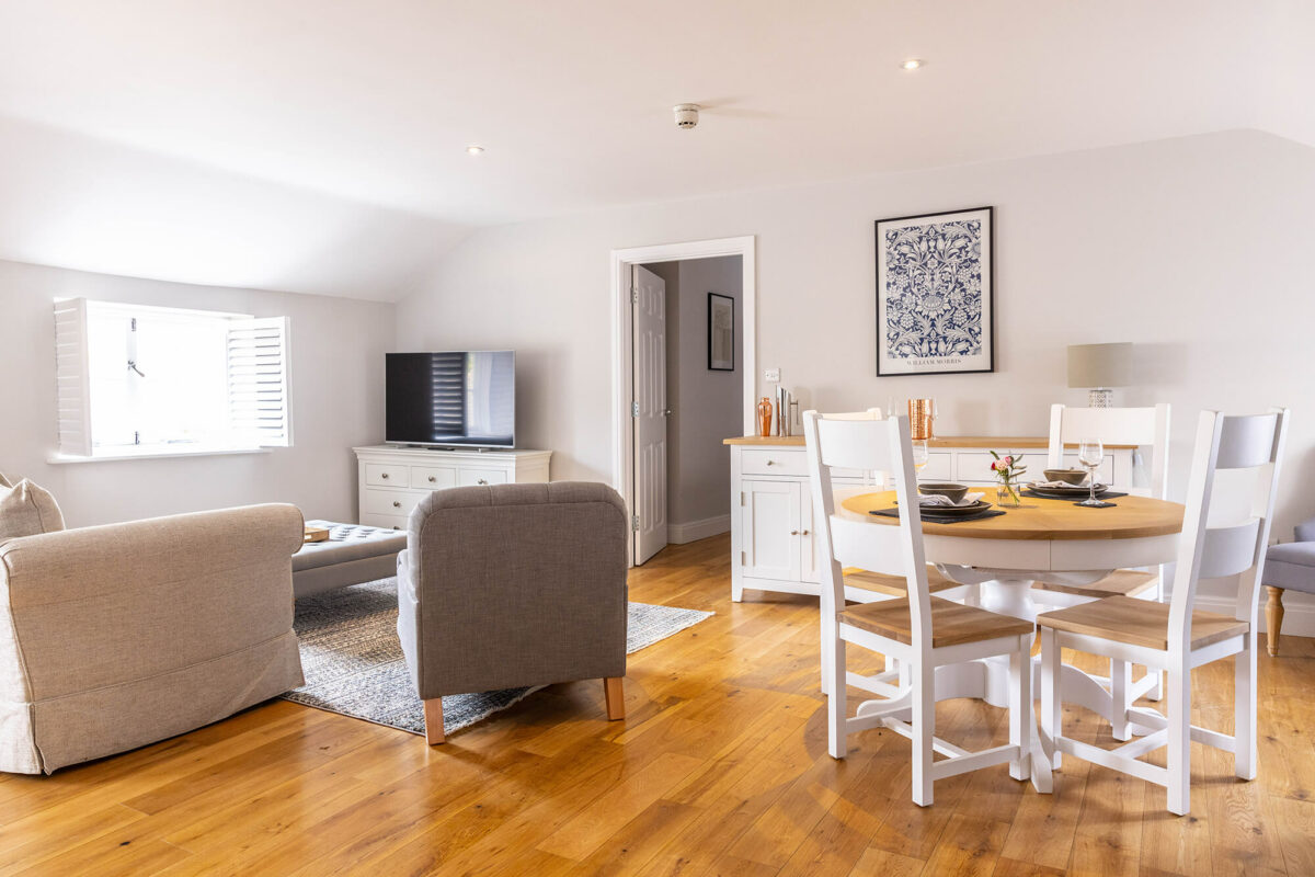 Unicorn Gallery - The Unicorn Stow on The Wold